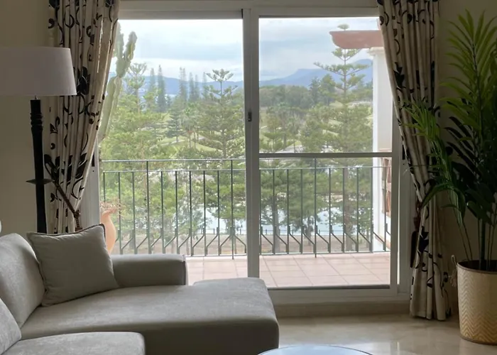 Kuiper - Lagos Mijas Golf * Фуэнхирола